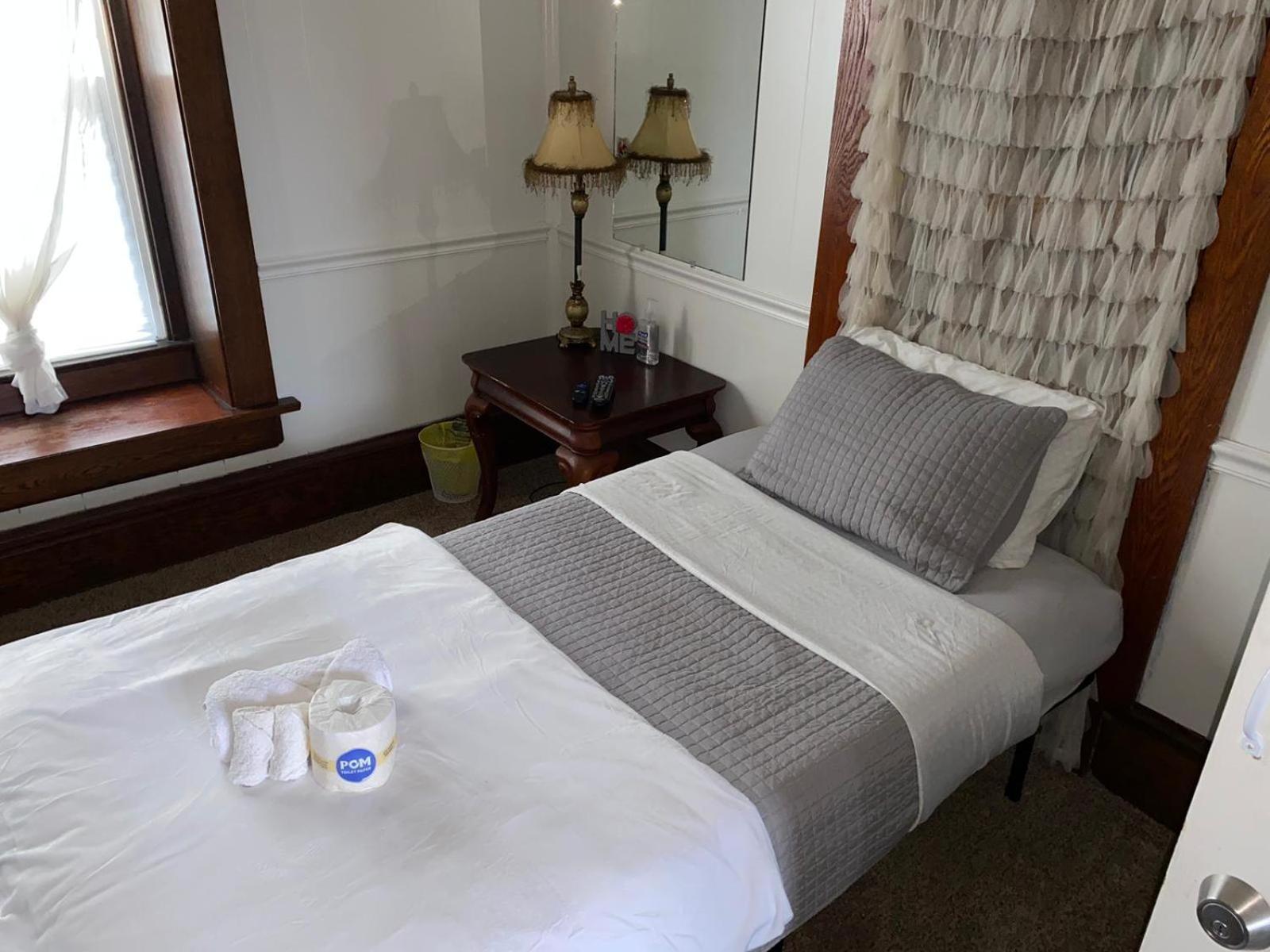 Homestay Hite Akron